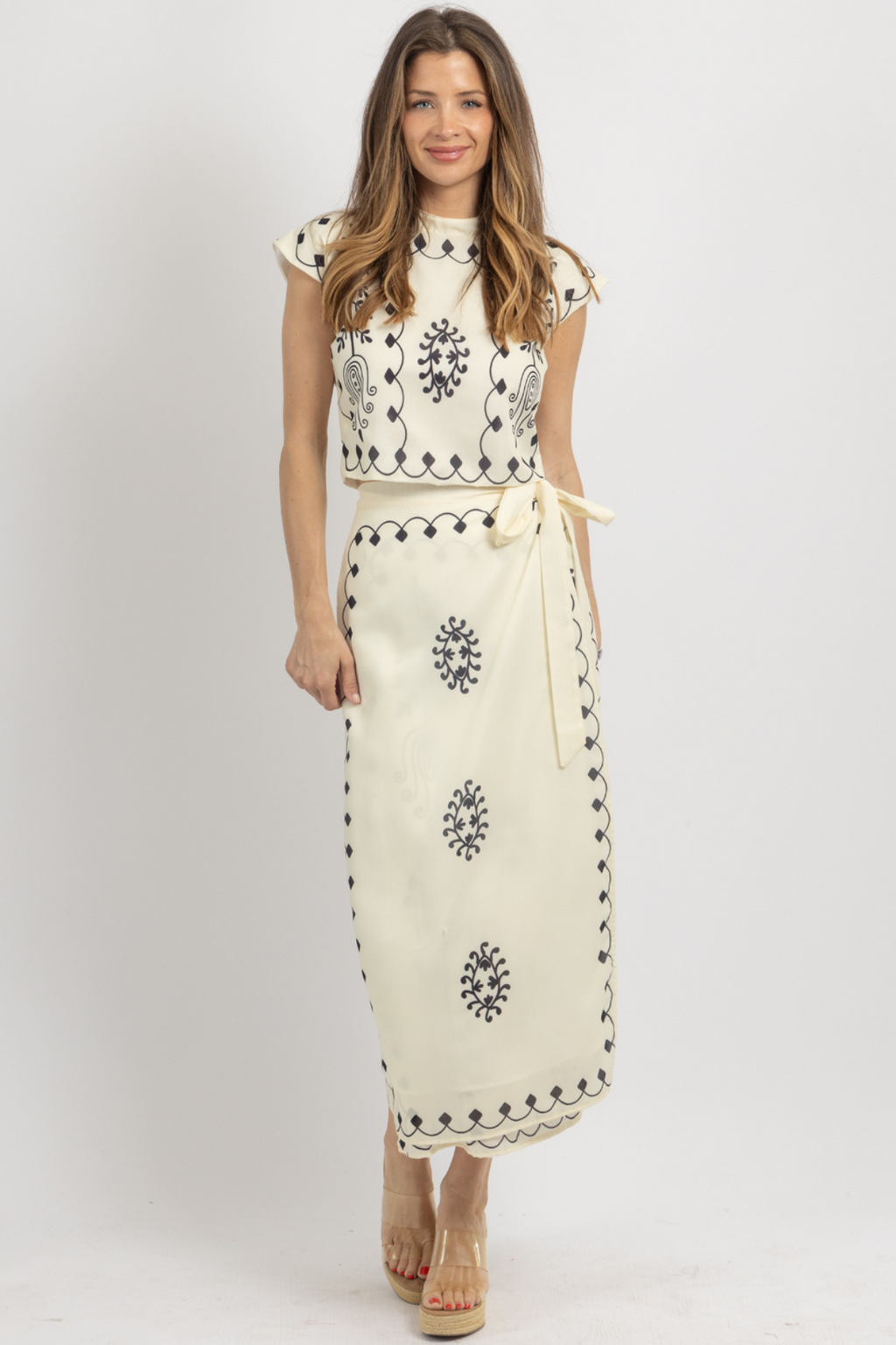 KAMORA IVORY SKIRT SET