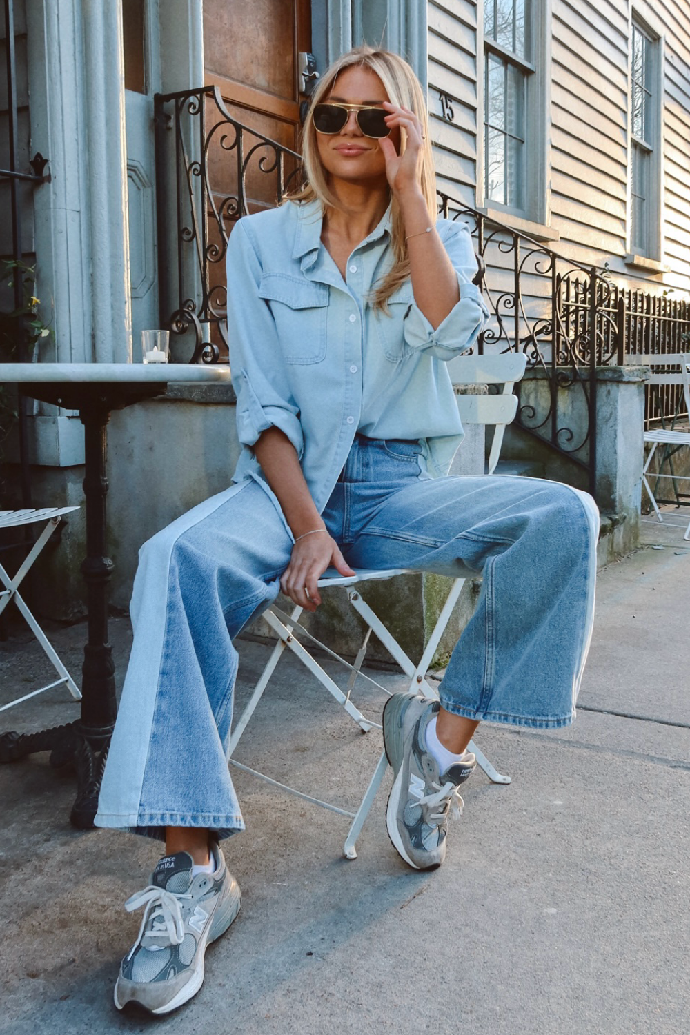 WISHFUL LIGHT DENIM BUTTON DOWN SHIRT