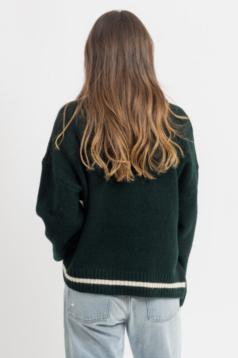 APRES DEEP GREEN GRAPHIC SWEATER