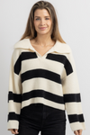 CHELSEY IVORY COLLAR CONTRAST SWEATER