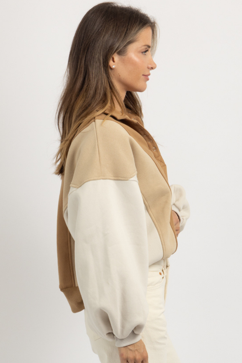 COZY CAMEL COLORBLOCKED PULLOVER