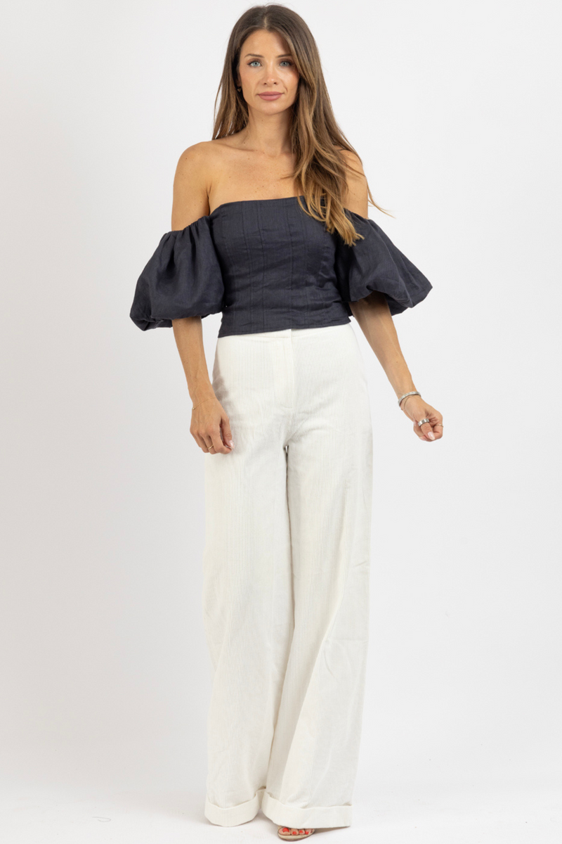 MIDNIGHT STATEMENT SLEEVE TOP