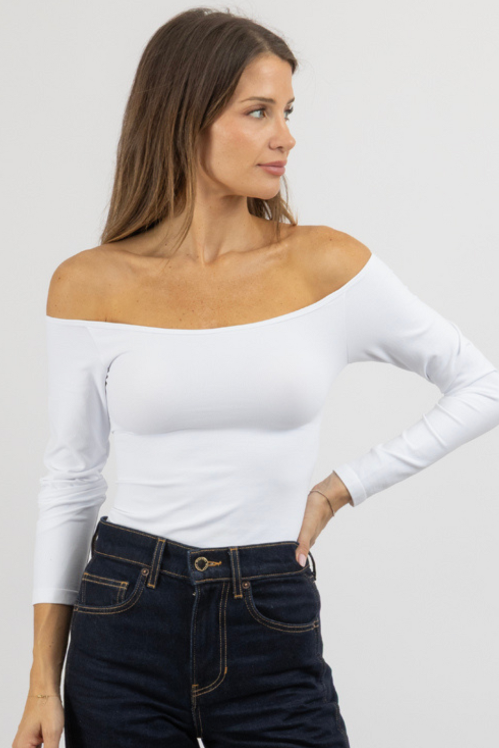 ON POINT WHITE TOP