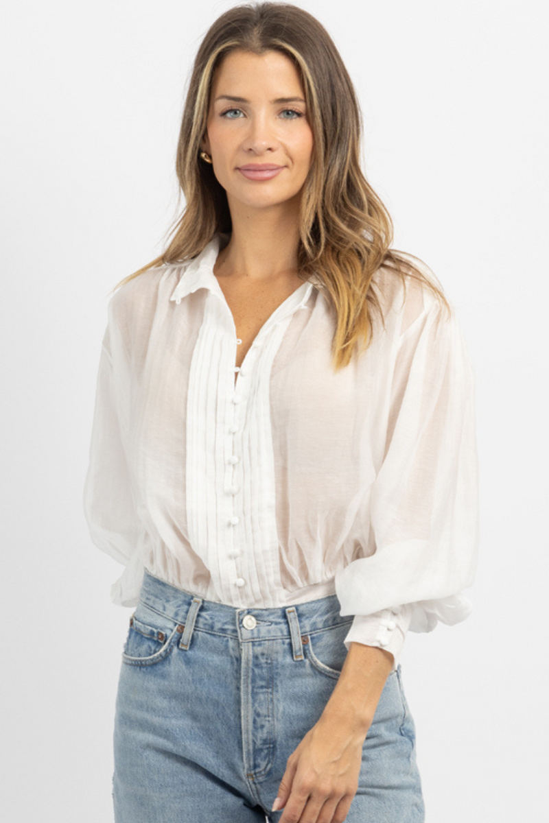 RAE IVORY RUFFLED BUTTON BLOUSE *BACK IN STOCK*