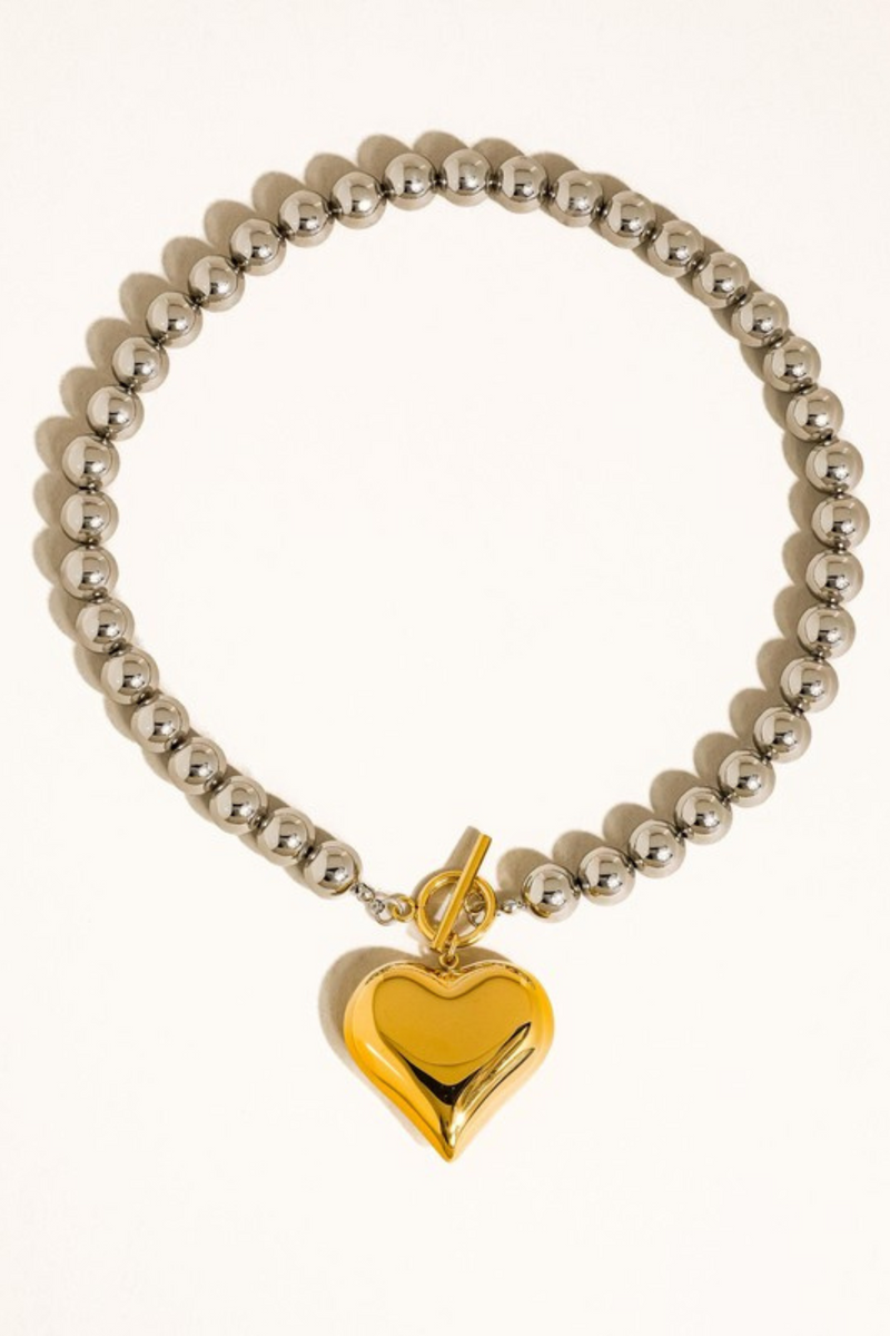 RAISSA HEART NECKLACE