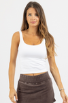 SCOOPED WHITE TOP