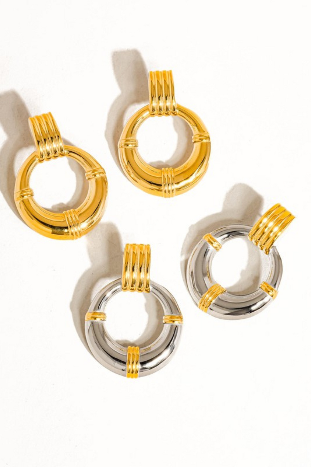 SIYA HOOP EARRING