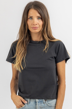 TIMELESS WASHED BLACK TEE