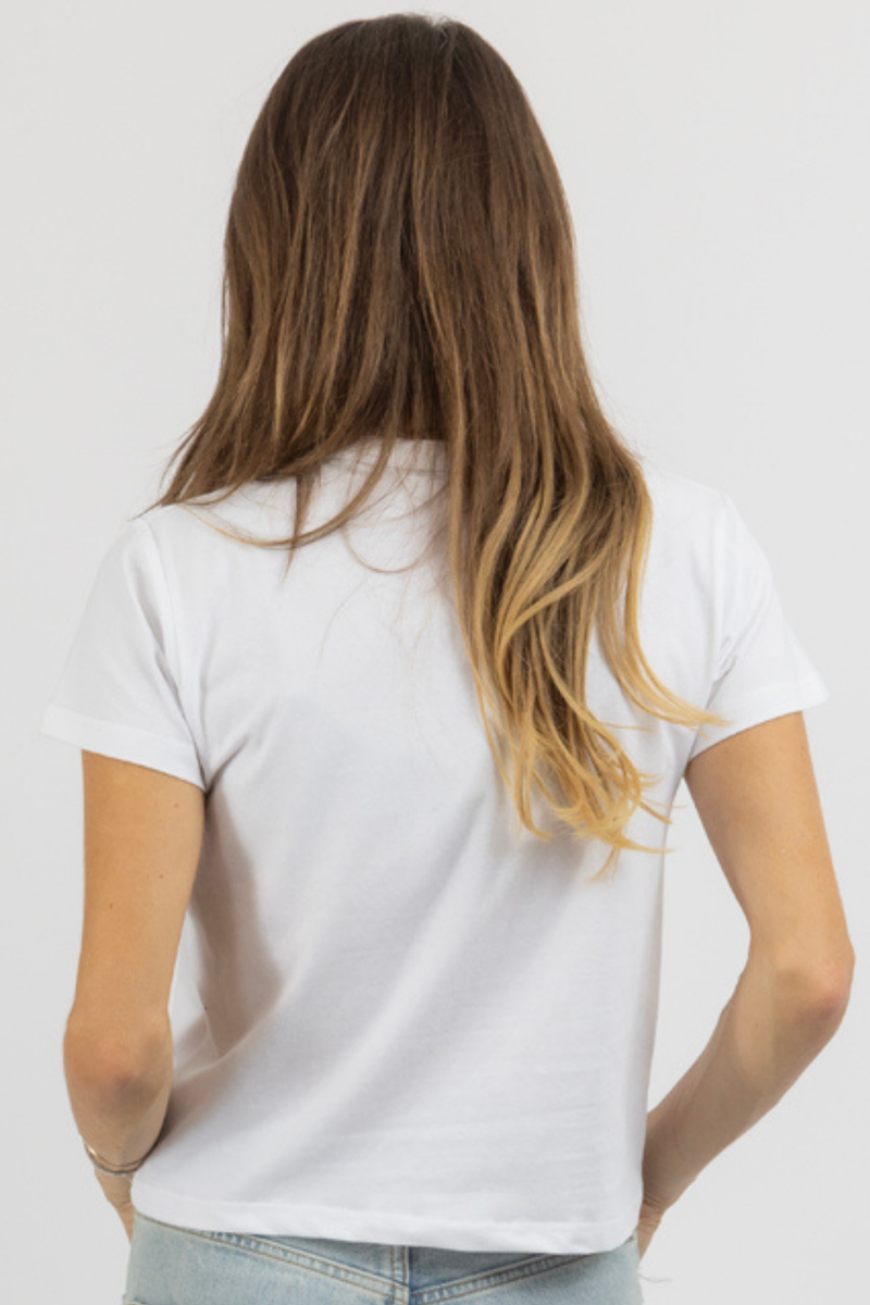 TIMELESS WHITE TEE