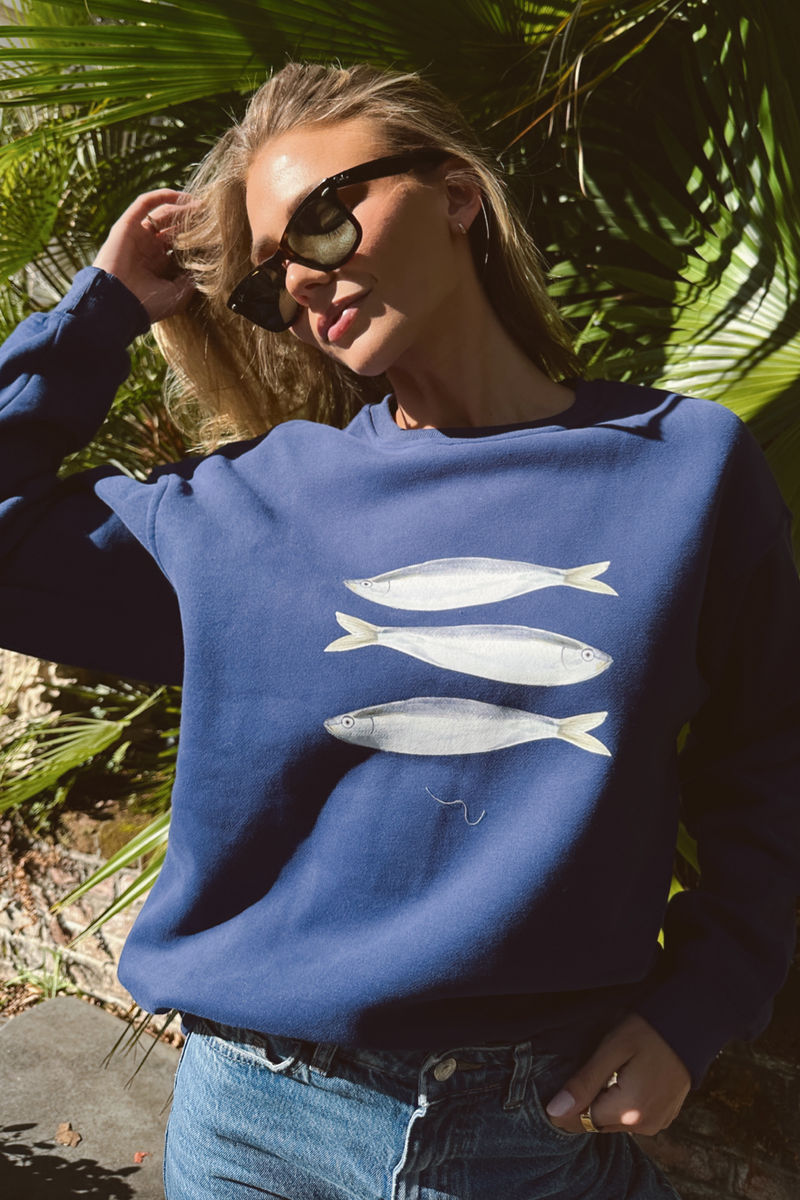 VINTAGE CATCH NAVY GRAPHIC PULLOVER