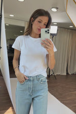 TIMELESS WHITE TEE