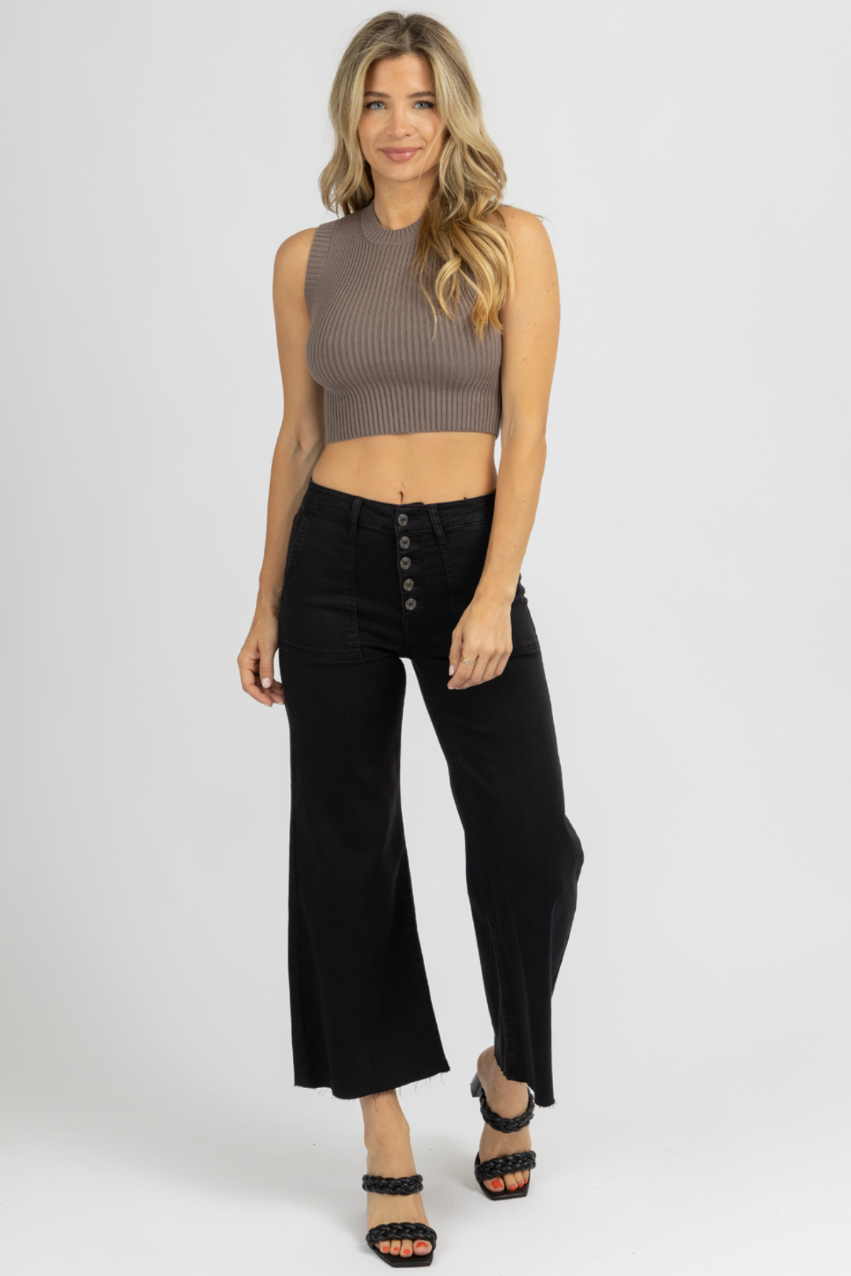 Old Navy Extra HighWaisted Stevie Cropped Flare Pants for Women   Southcentre Mall