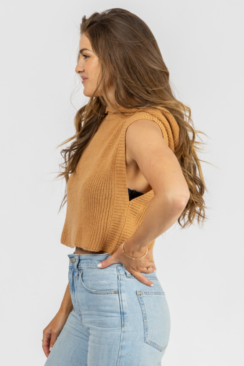 CLAY HOODED SWEATER TANK