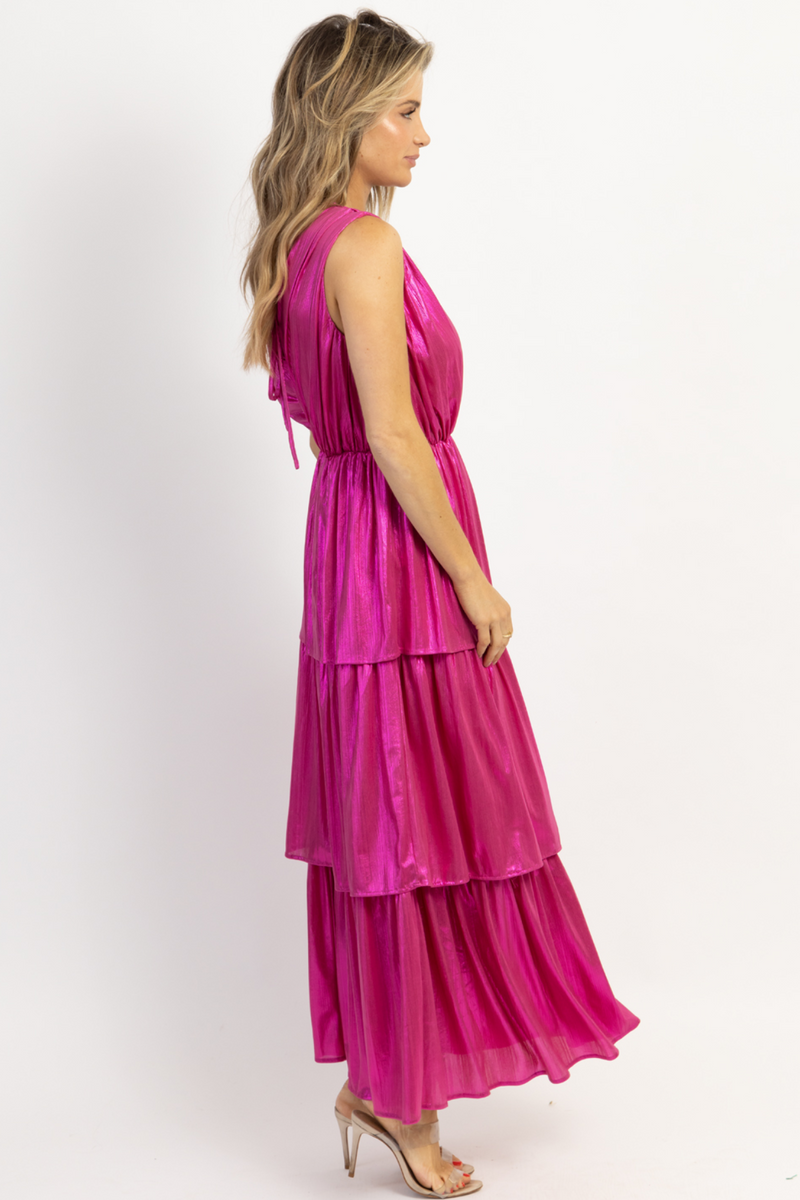 X'S + O'S SHIMMER TIERED MAXI DRESS